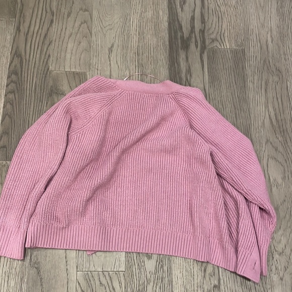 Old Navy Cardigan - Picture 5 of 5